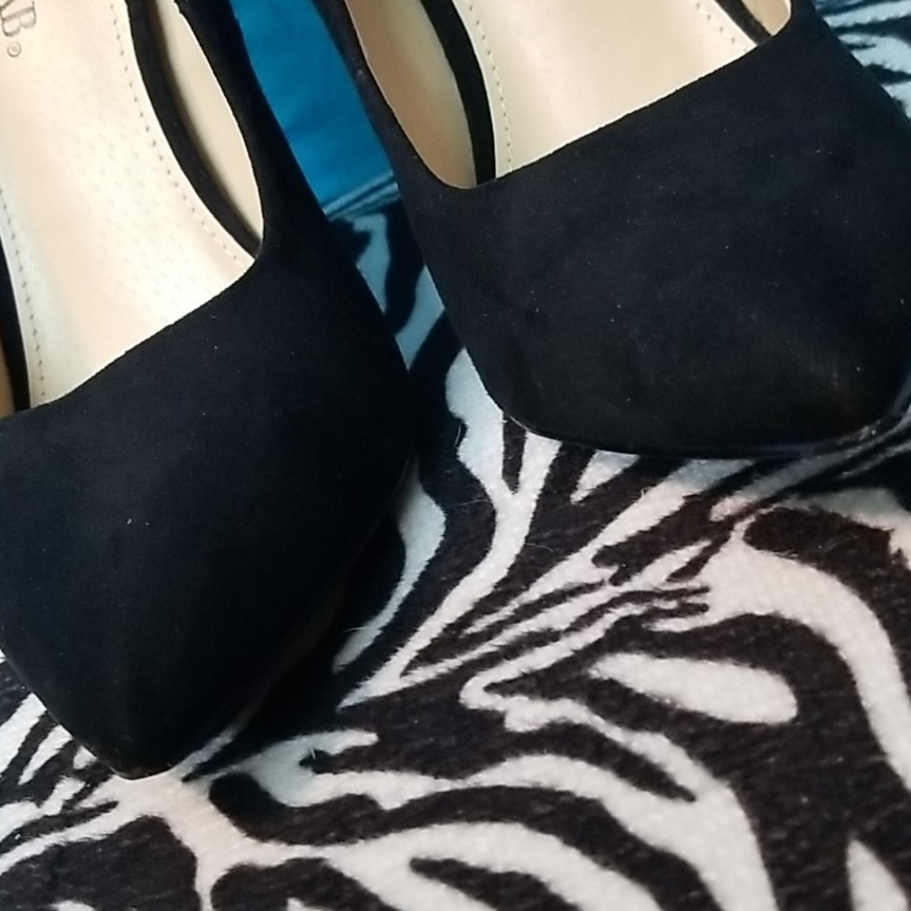 JUSTFAB FABULOUS SHOES - Picture 3 of 8